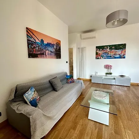 Due Passi Dal Porto *