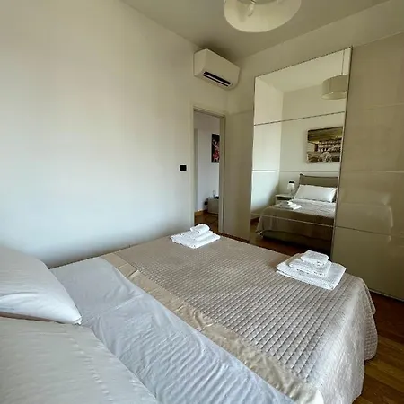 Apartman Due Passi Dal Porto Genova