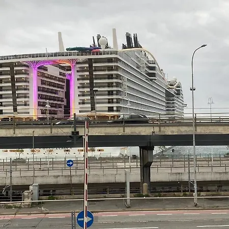 Apartman Due Passi Dal Porto *