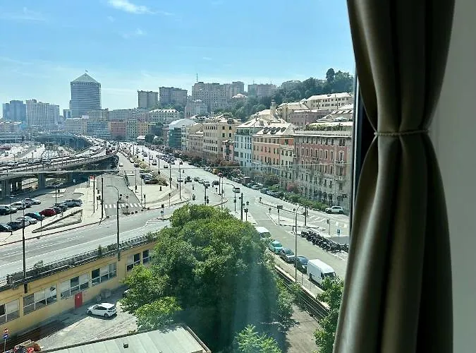 Due Passi Dal Porto * Génova