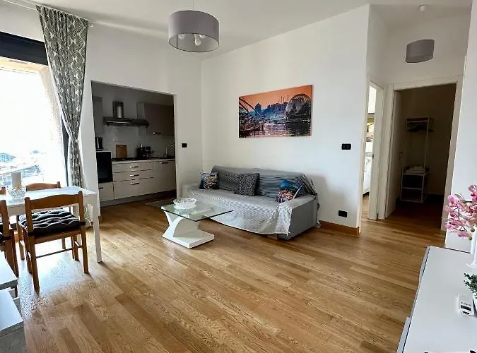 아파트 Due Passi Dal Porto *