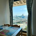 Due Passi Dal Porto Gênes